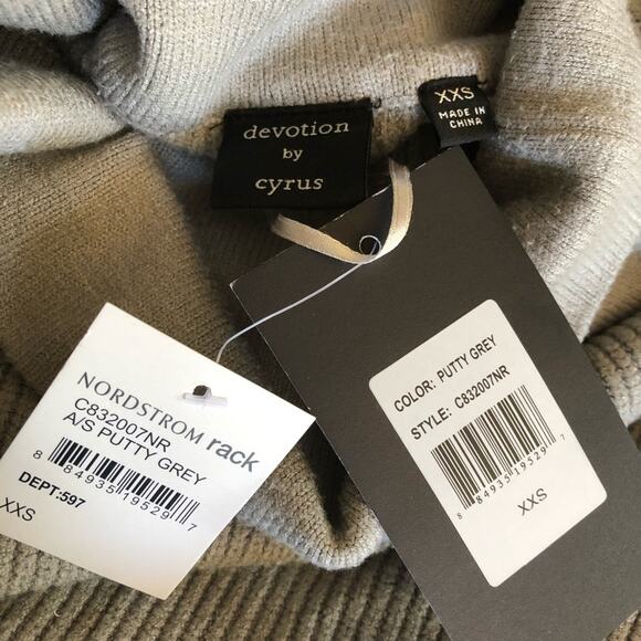NWT Devotion by Cyrus cowl neck grey rib knit relaxed fit sweater size xxs - Picture 8 of 9
